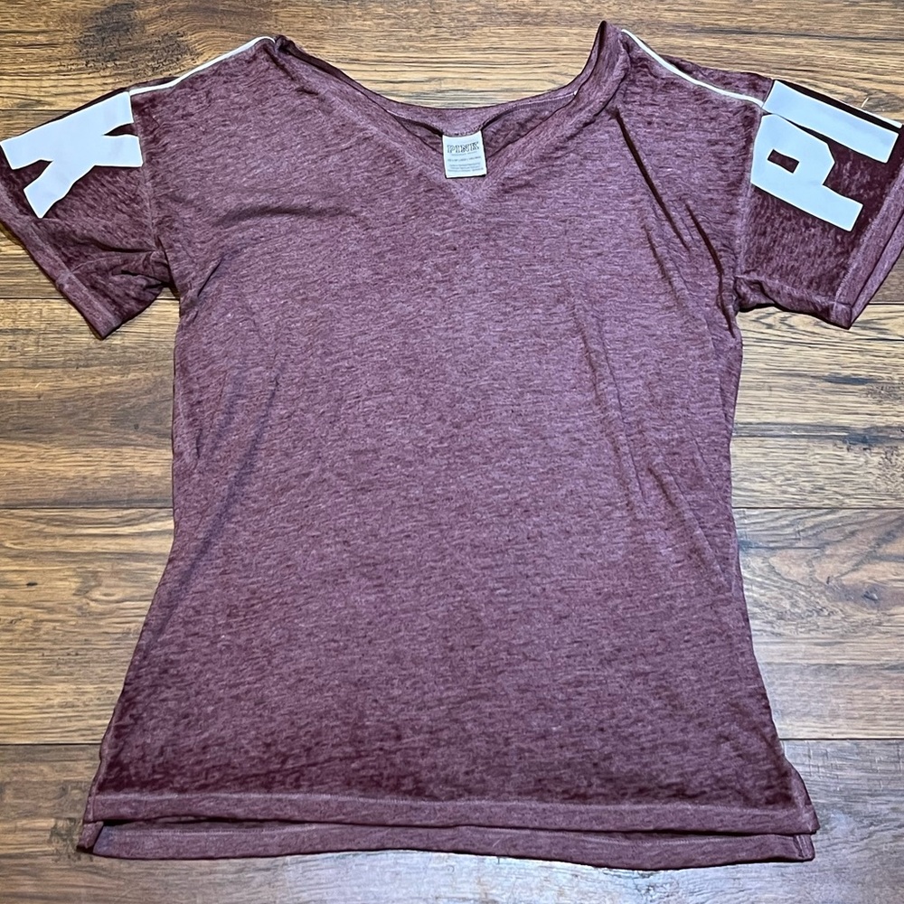 Victoria’s Secret Pink Graphic Tshirt Size Xs